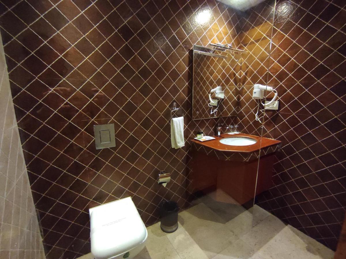 Aaroham The Watergate Hotel Bhimtal Luaran gambar