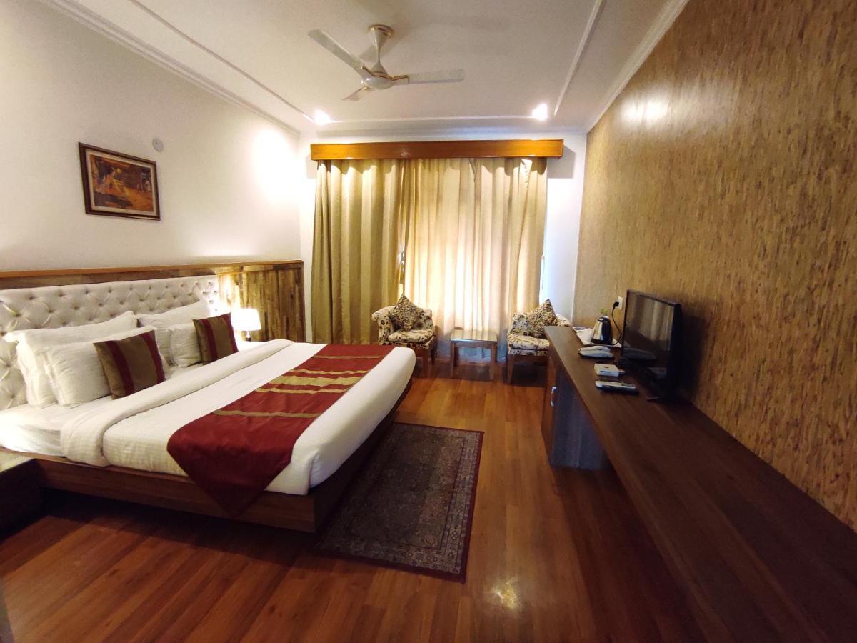 Aaroham The Watergate Hotel Bhimtal Luaran gambar